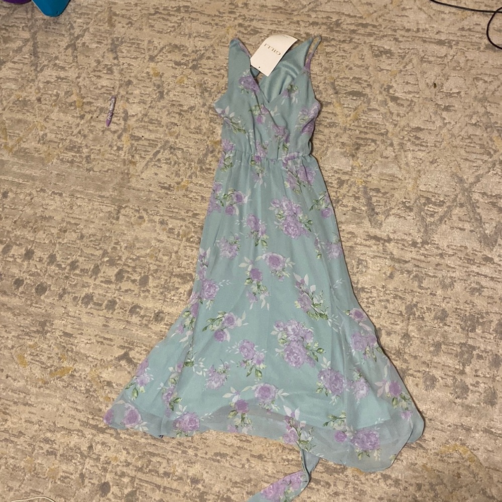 Cute v neck summer dress